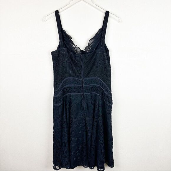 Martha Medeiros Black Eyelet Dress Sleeveless Mini Cocktail BR 44 USA 10 - Picture 6 of 8